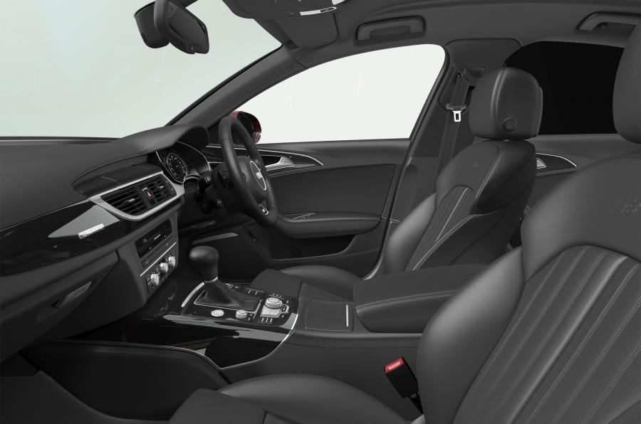 Интерьер Audi A6 Black Edition (4G, C7) 2012 года  (фото 4 из 6)